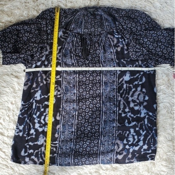 Womens Lucky Brand Boho Floral Navy Blue Blouse size large - Picture 10 of 12